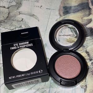 MAC COSMETICS BNIB BANSHEE Lustre eyeshadow RARE!